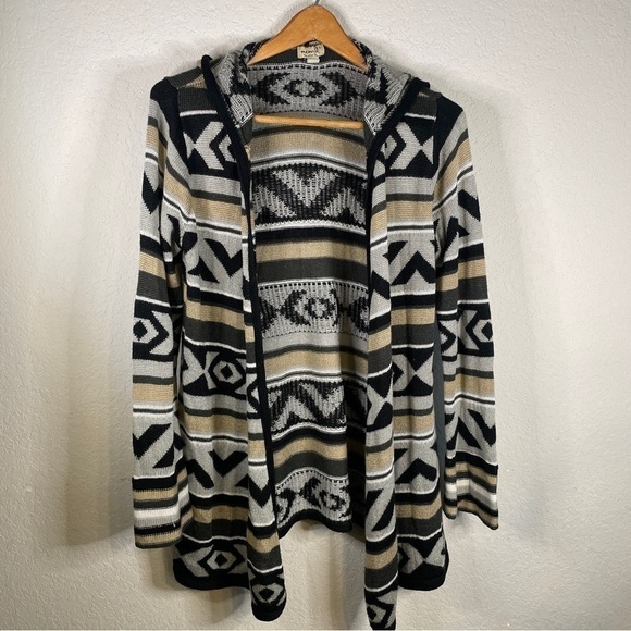one World Women's Hooded Cardigan Aztec Print Tan Black and White Size Small - Picture 10 of 10